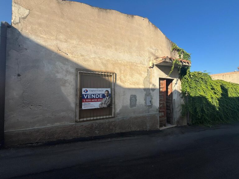 Casa Campidanese con Lotto Edificabile -rif.PO572