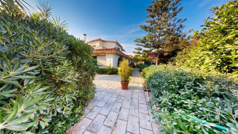 Villa Singola Fronte Mare litorale di Quartu Sant’Elena – DD77