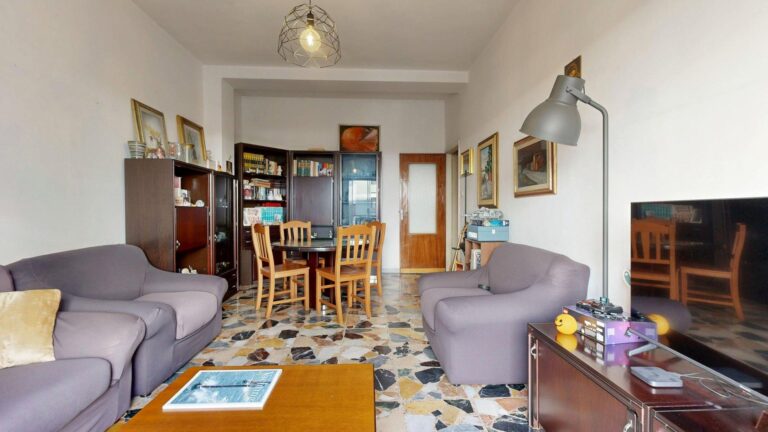 Quadrivano con cucina abitabile e doppia esposizione – rif.PO607